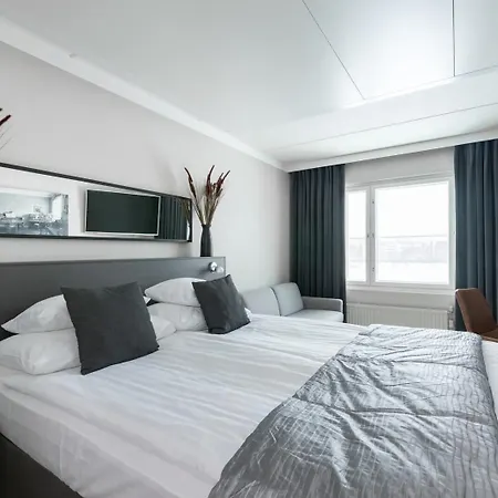 原创索克斯酒店瓦库娜花门琳娜