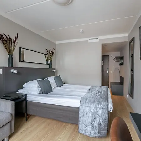 Hotel Original Sokos Vaakuna 4*