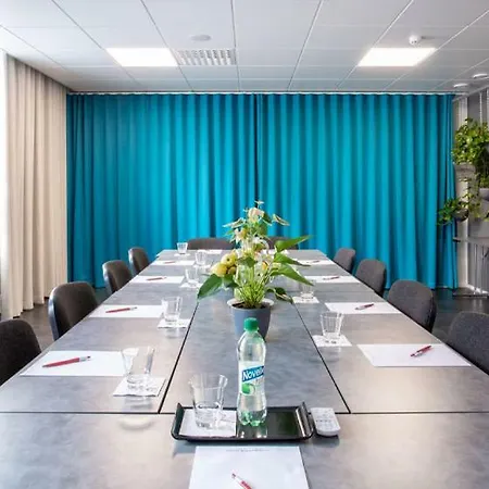 原创索克斯酒店瓦库娜花门琳娜